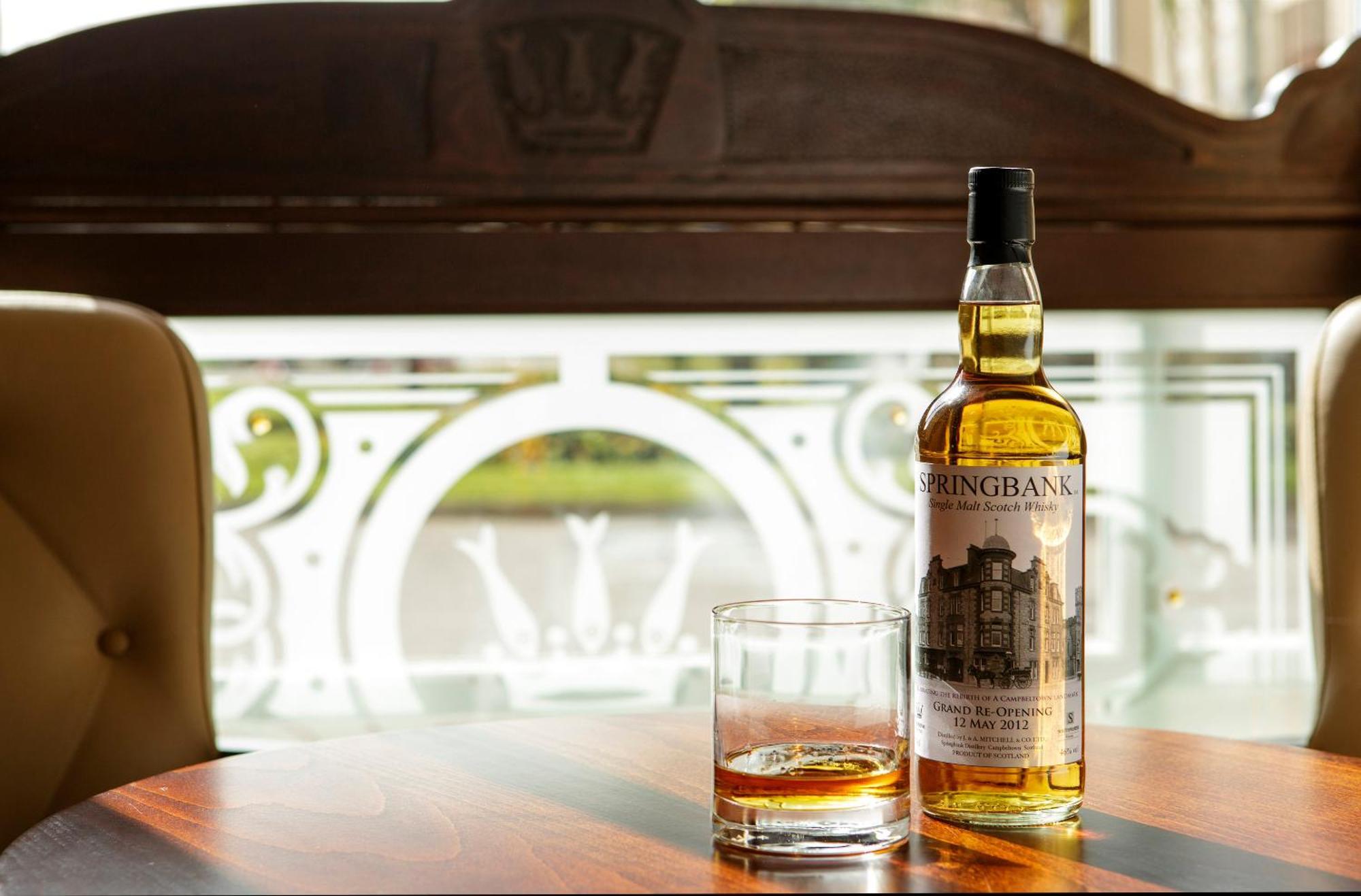 The Royal Hotel Campbeltown Bagian luar foto