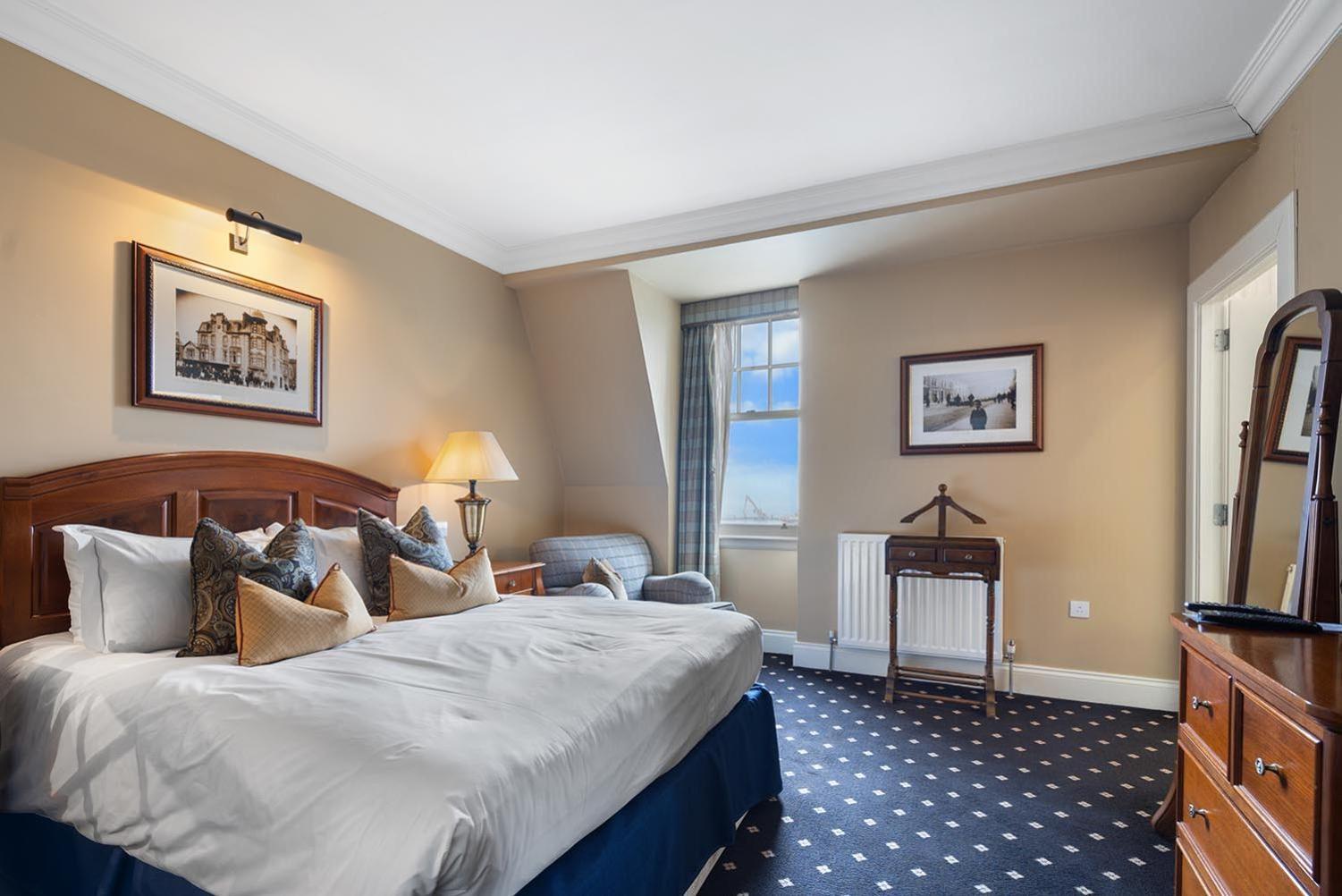The Royal Hotel Campbeltown Bagian luar foto