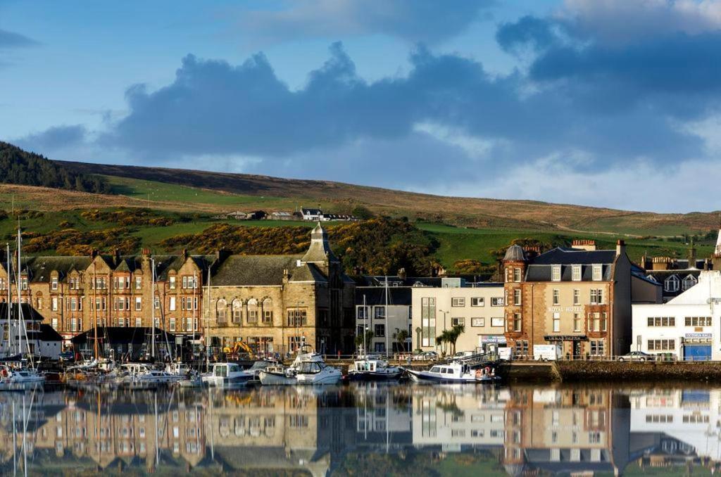 The Royal Hotel Campbeltown Bagian luar foto